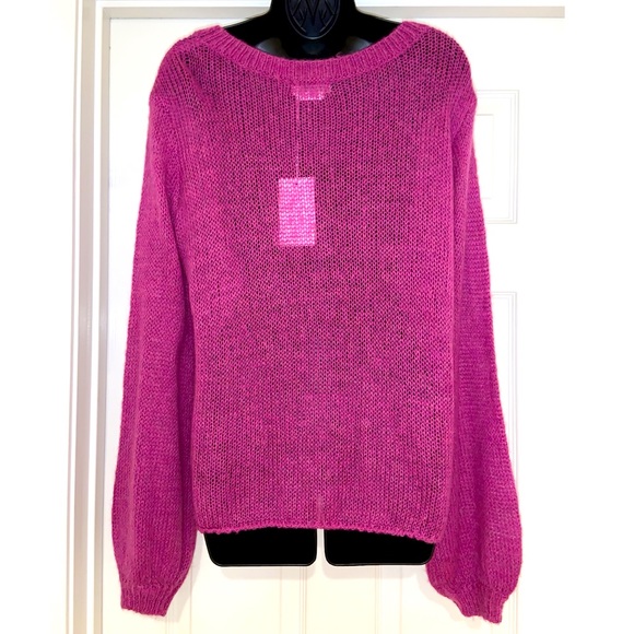 Lovers and Friends Rhiannon V Neck in fuchsia –– NWT - Picture 8 of 13